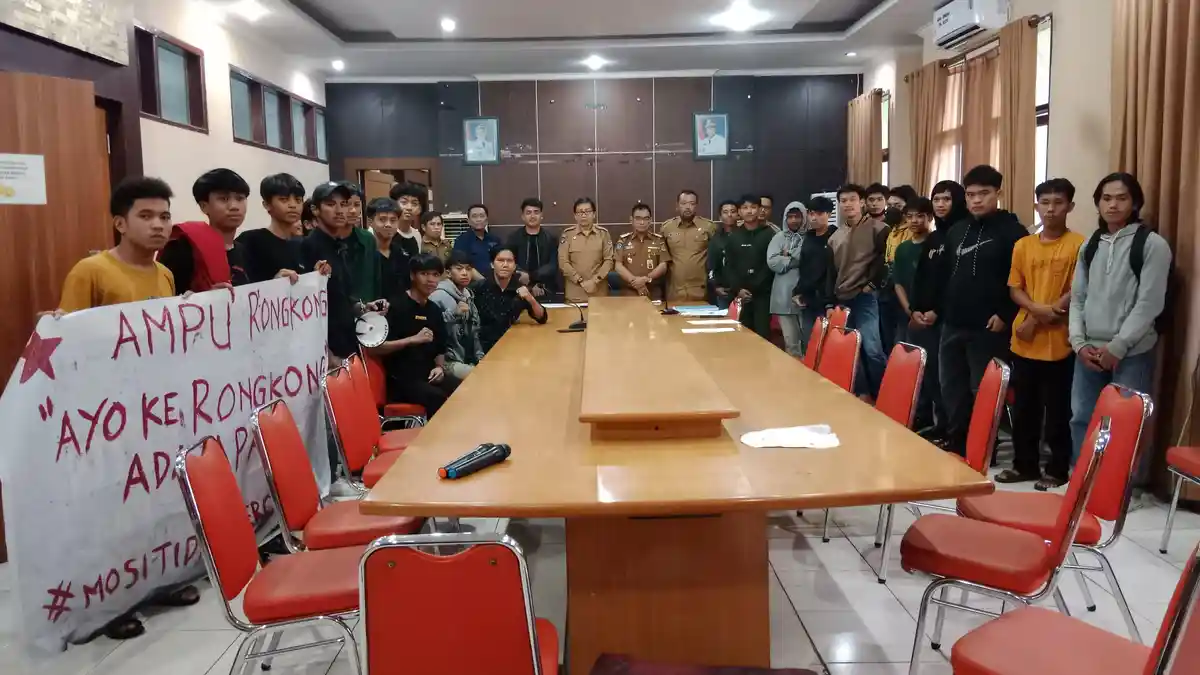 Ampu Rongkong Lutra Desak Pemerintah Perbaiki Jalan Poros Rongkong ...