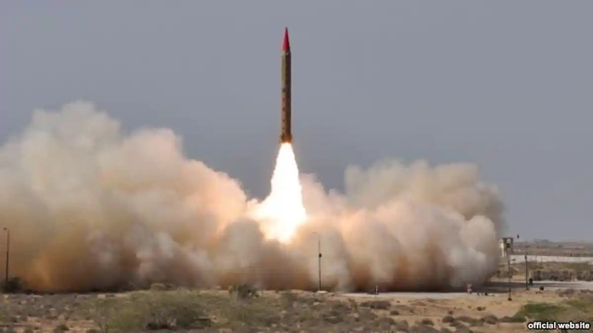 Balas Aksi Teror, Militer Iran Hujani Basis ISIS di Suriah dengan Rudal Jelajah