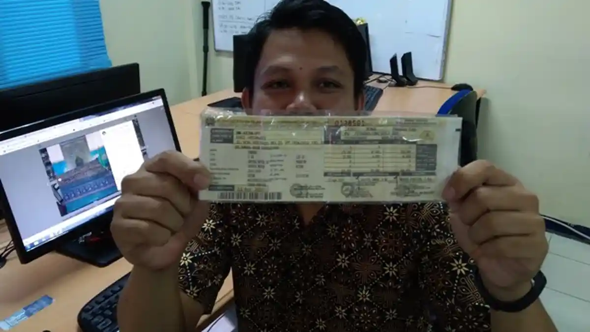 Jangan Dilewatkan, 13 Daerah Kasih Pemutihan, Diskon Pajak Kendaraan, Siapin KTP, STNK Dan BPKB