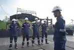Pekerja-PT-Timah.jpg