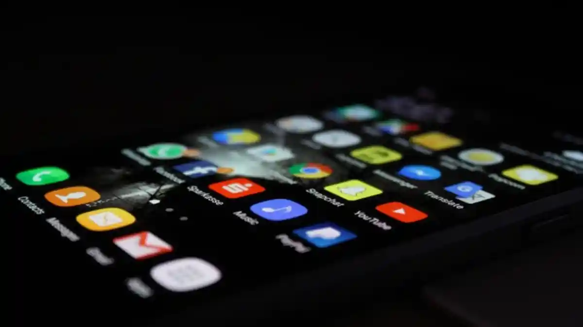 UPDATE Harga Pulsa April 2022: Pulsa dan Paket Data Naik Imbas Kenaikan PPN 11 Persen