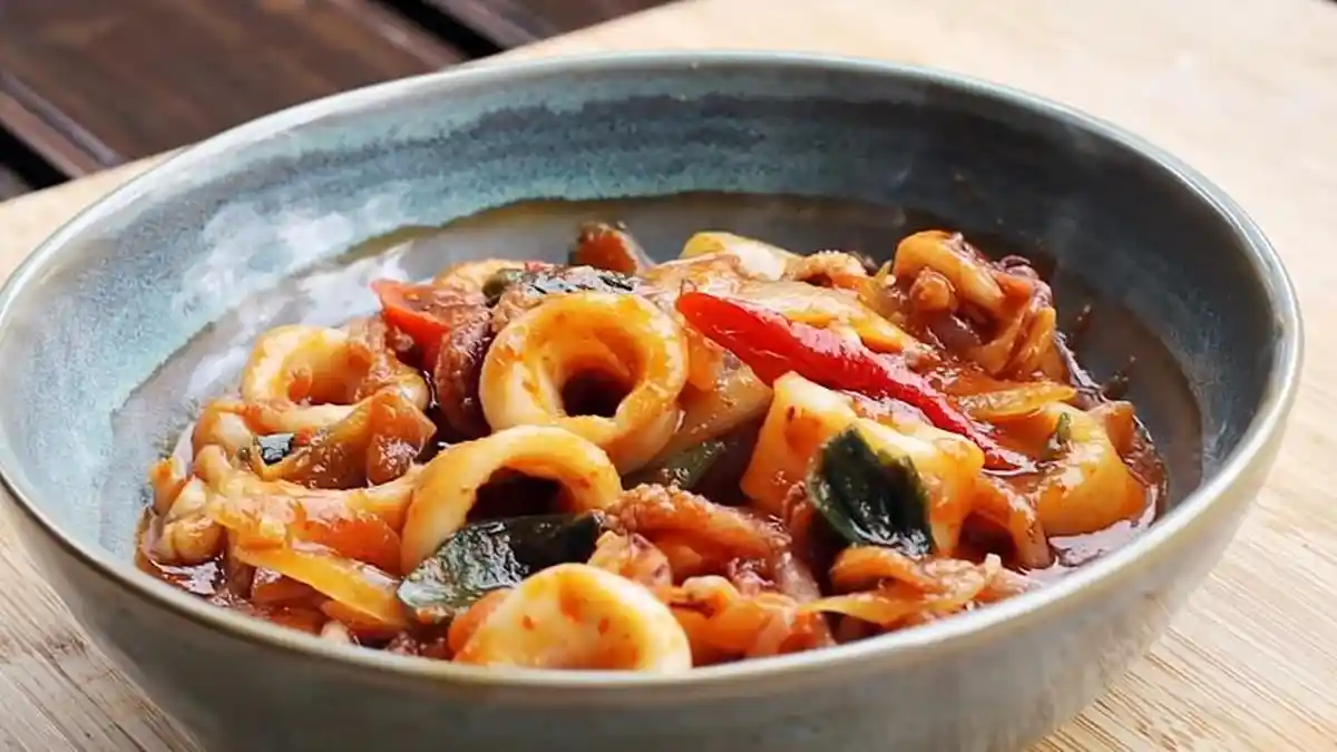 RESEP BUKA PUASA Cumi Saus Padang, Super Empuk ala Restoran