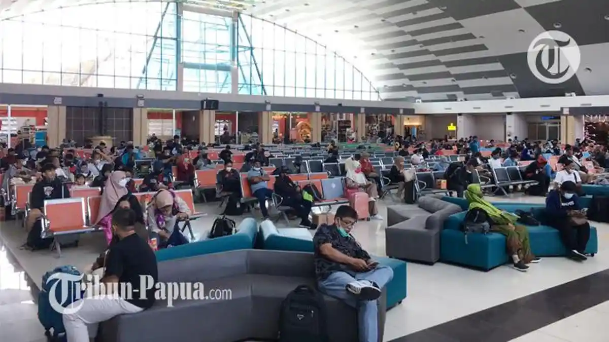 BPS: Kenaikan Jumlah Penumpang Pesawat Capai 10,08 Persen