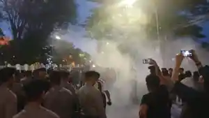aksi-demo-kantor-gubernur-rusuh-1562026.jpg