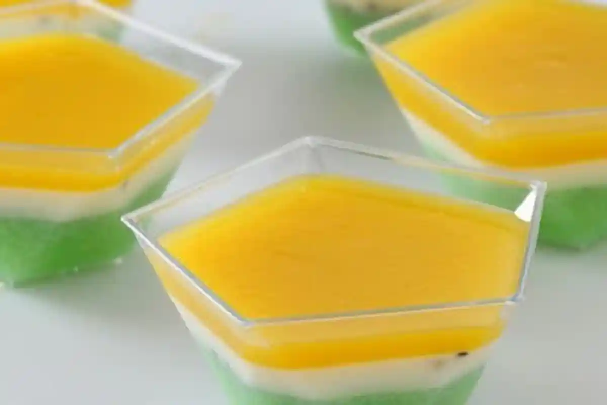 Resep Puding Sirsak Selasih, Menu Takjil Bertekstur Kenyal yang Bakal Jadi Favorit Keluarga