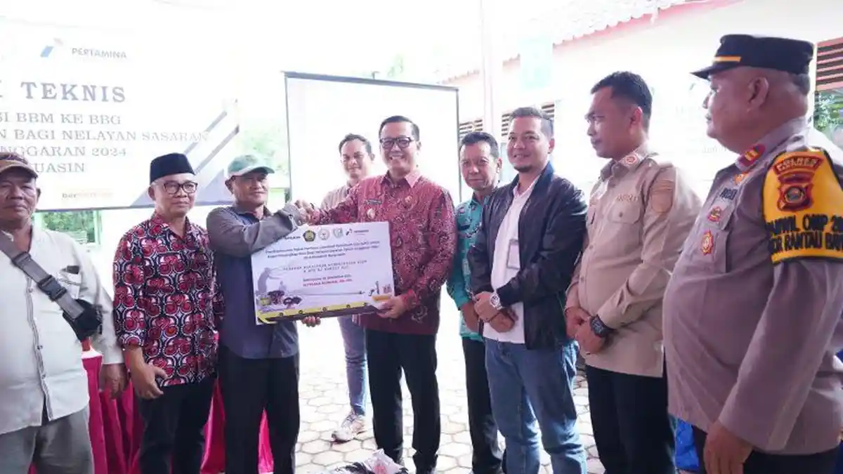 Warga Banyuasin Terima 2.000 Bantuan Paket Konversi BBM ke BBG untuk Kapal Nelayan