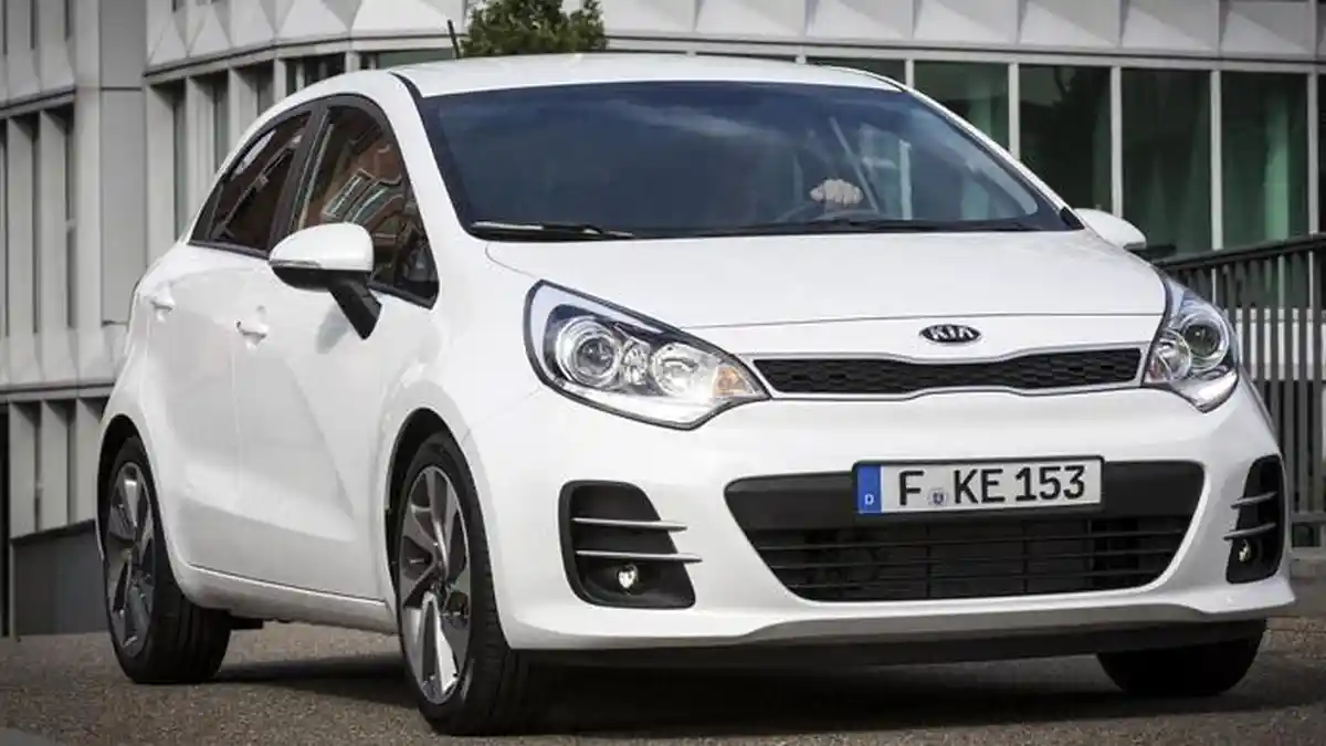 Kia Rio versi Facelift sudah Ready Stock di Showroom