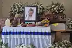 Budayawan-dan-fotografer-senior-Bali-Widnyana-Sudibya-tutup-usia.jpg
