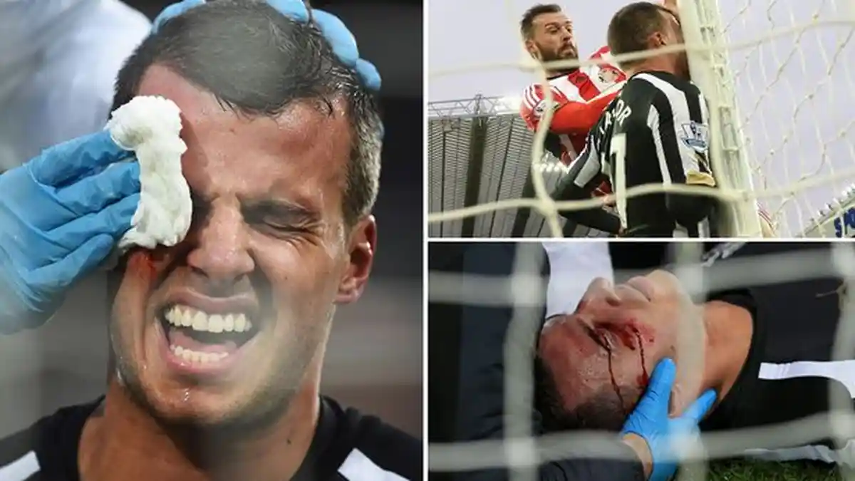 Steven Taylor Terluka saat Berusaha Selamatkan Gawang Newcastle