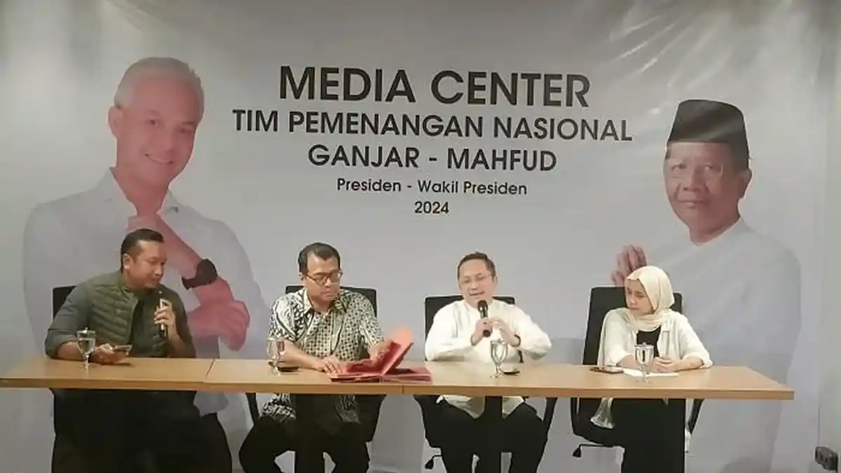 Ganjar Pranowo-Mahfud MD Pakai Tagline 