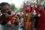 Pembuatan Miniatur Ondel-Ondel