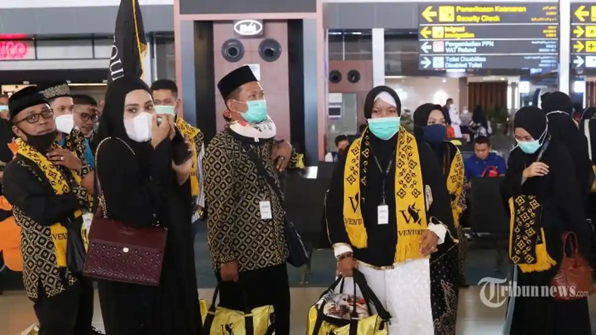 Jemaah Umrah Indonesia Akan Jalani Karantina Selama Lima Hari di Asrama Haji