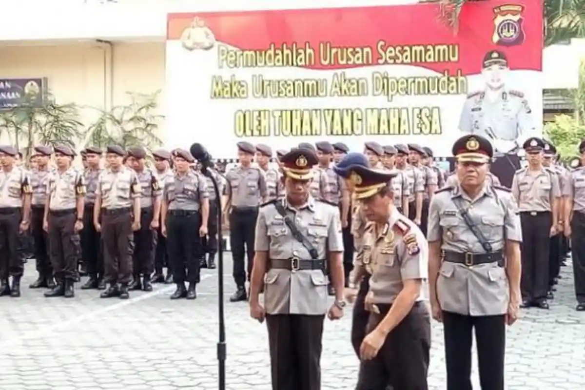 POLISI yang Suka Selfie dan Upload Hidup Bermewah-mewah Jalani Sidang Etik dan Dijatuhi Sanksi