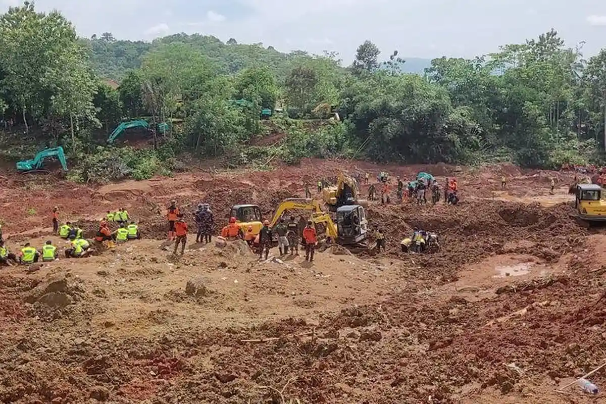 DAFTAR Nama Korban Longsor Cibeunying Cilacap yang Telah Terindentifikasi: 13 Tewas, 10 Masih Hilang