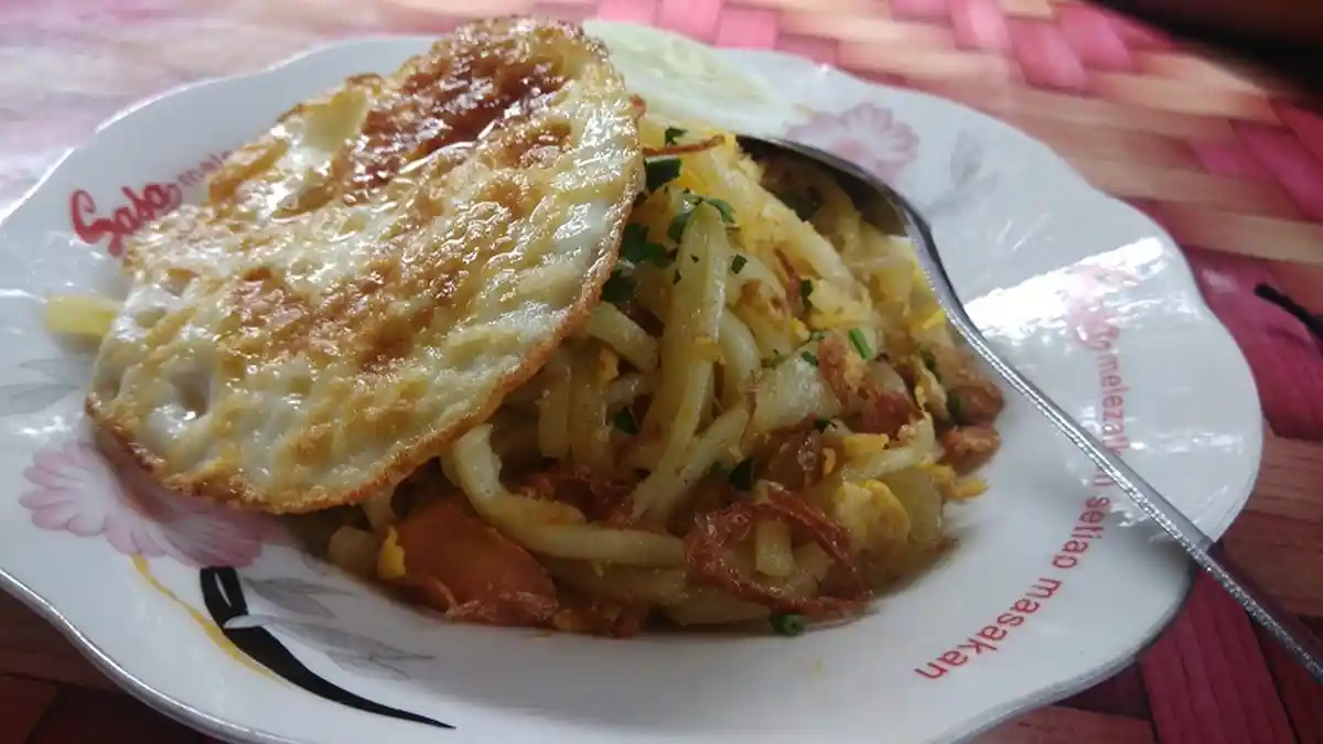 Gurihnya Miedes Warung Makan Boomber di Pundong Bantul