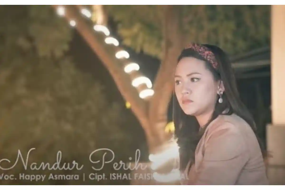 Chord Kunci Gitar dan Lirik Nandur Perih Dinyanyikan Happy Asmara, Nyuwun Sewu Kowe Wis Mblenjani