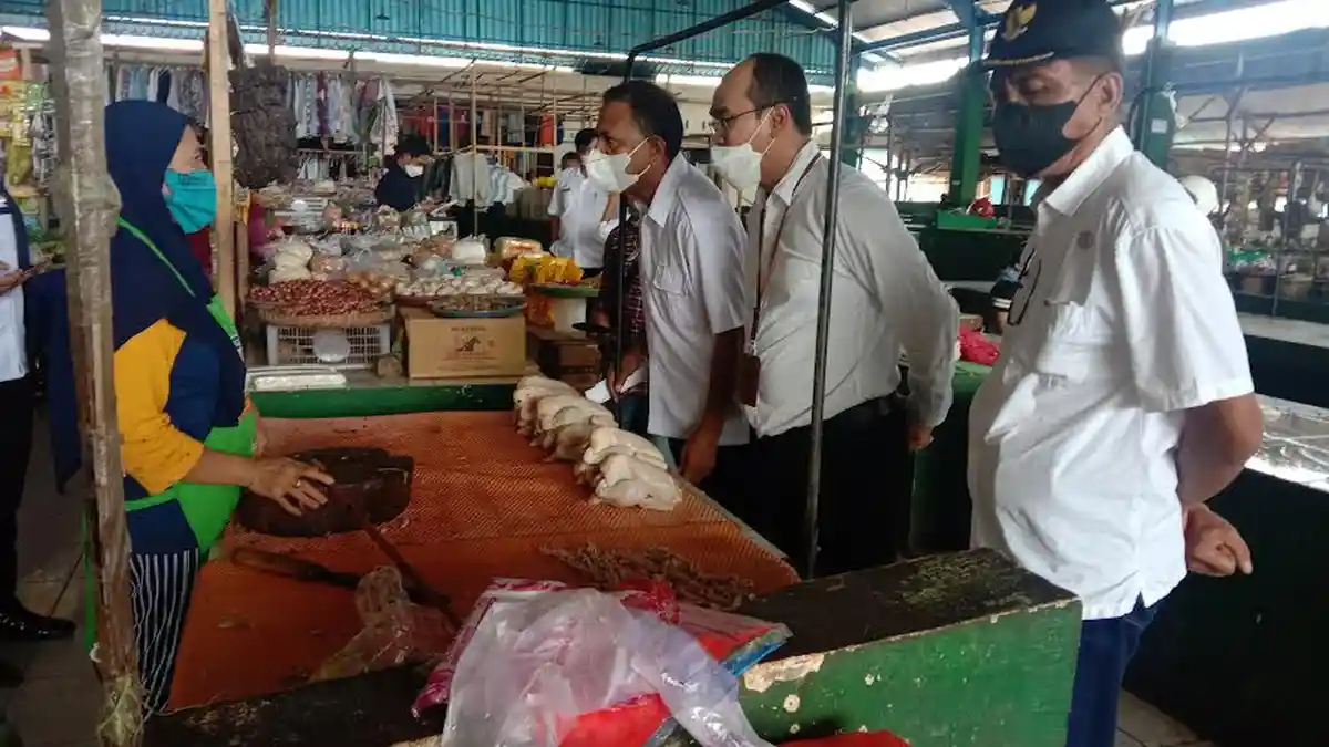 Pemprov NTT Sidak Pasar, Jelang Natal dan Tahun Baru 2021