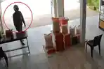 Tangkapan-layar-CCTV-memperlihatkan-seorang-pria-mencuri-beras-di-Konawe.jpg