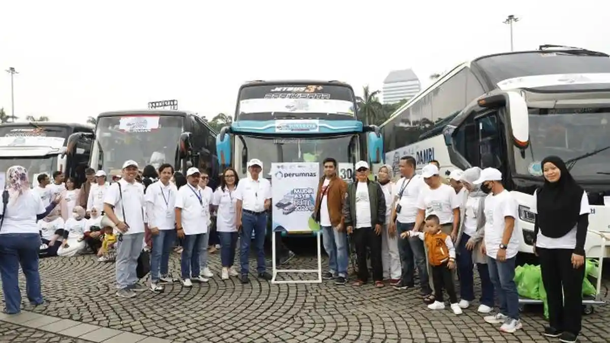 Dukung Penyelenggaraan Mudik Lancar, Perumnas Berangkatkan 5 Armada Bus di Tahun ini