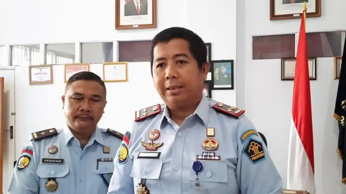 Panjat Tembok Pakai Kain Sarung Curi Senpi Penjaga, Napi Lapas Kelas II B Pangkalan Bun Kabur