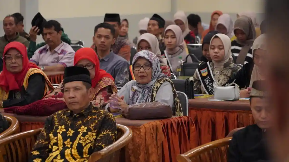 Gelar Bimtek Program Pembinaan Lembaga Adat, Sekda Solok Selatan Harap Generasi Muda Pahami Budaya