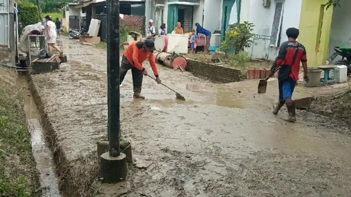 Curah Hujan Tinggi, Pemkot Semarang Bergerak Tangani Genangan dan Tanah Longsor