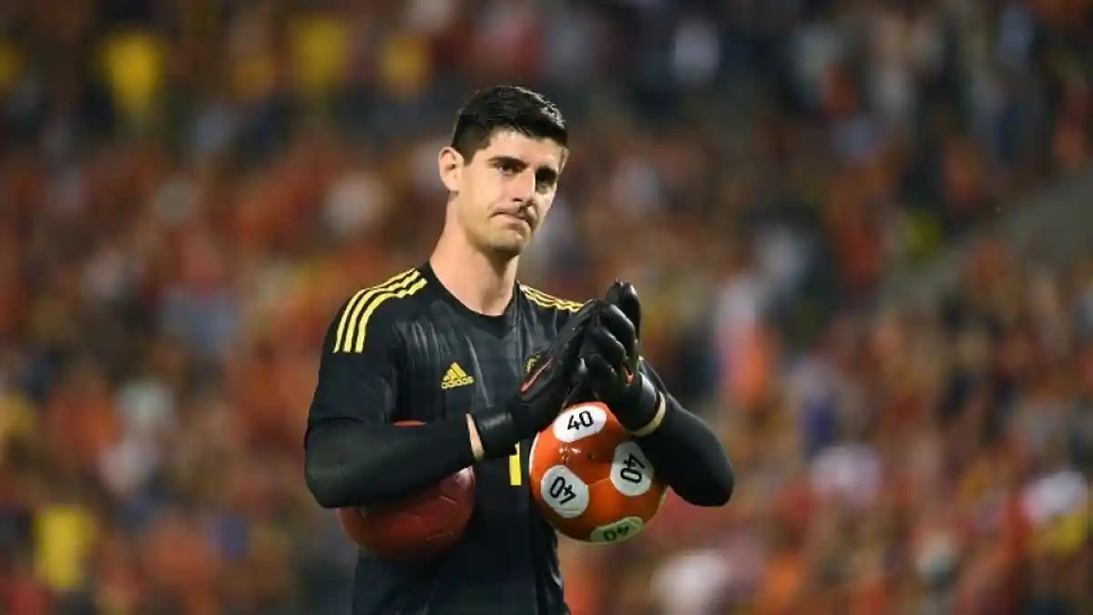 Kiper Real Madrid Thibaut Courtois Geram, Sebut UEFA Cuma Peduli Uang