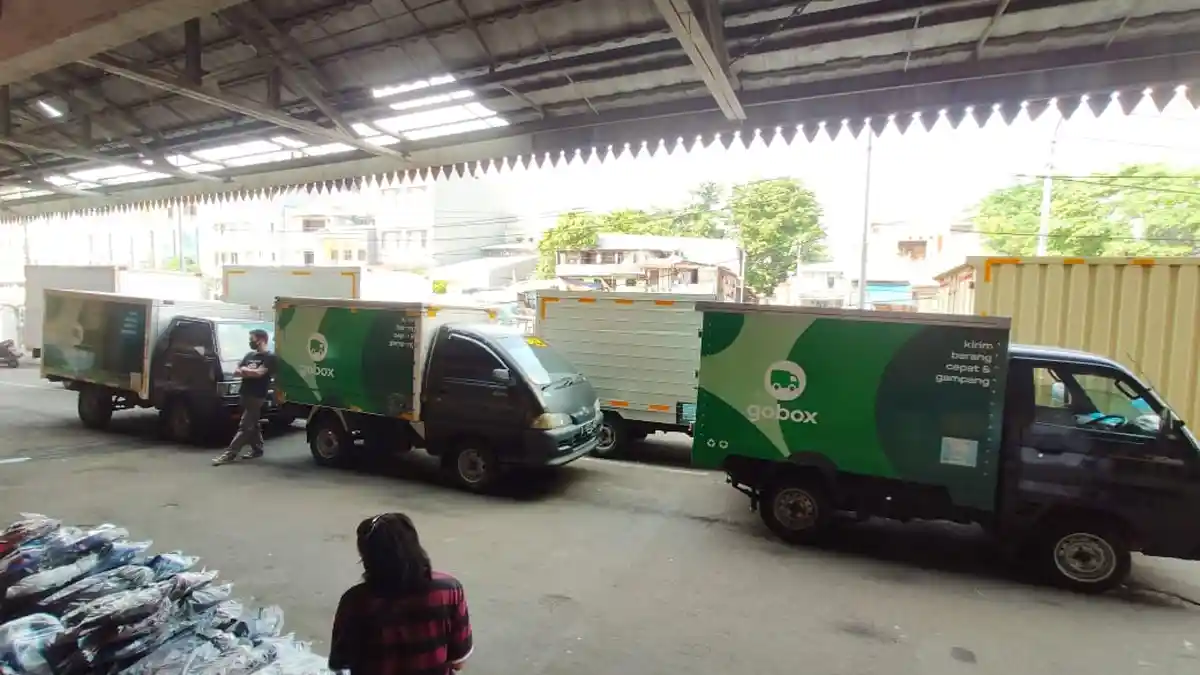 GoBox dan Nutrisi Garda Terdepan Salurkan Makanan bagi Tenaga Kesehatan