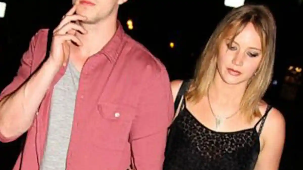Jennifer Lawrence dan Kekasihnya Sepakat Saling Cuek