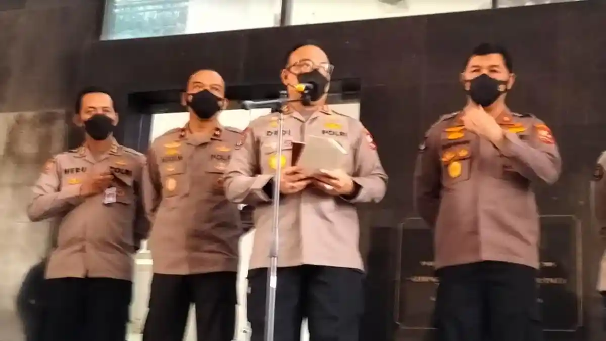 Lakukan Obstruction Of Justice Kasus Brigadir J, Kompol Chuck Putranto Dipecat dari Polri