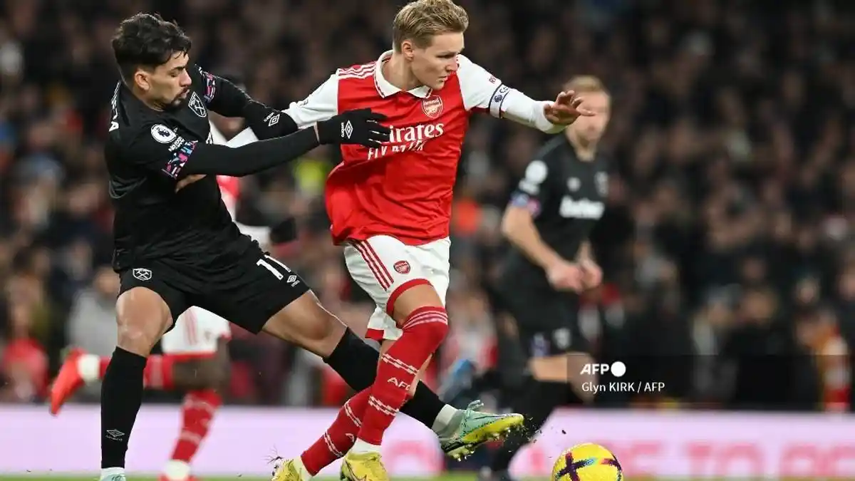 Martin Odegaard Berdansa, Arsenal Tatap Singgasana