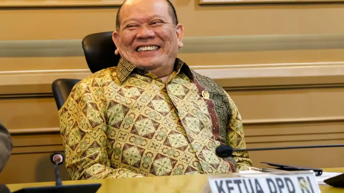 Dukung Jokowi Larang Kabinet Bicara 3 Periode, LaNyalla: Menteri Harus Taat
