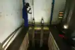 Pengecekan Pintu Air Antisipasi Banjir Jakarta