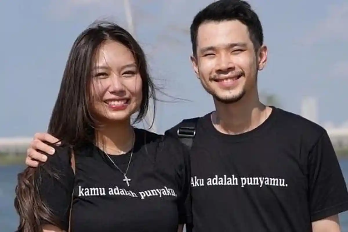 Penggila Makanan Pedas, Sisca Kohl Sukses Habiskan Mie dengan 100 Cabai Meski Wajah Memerah