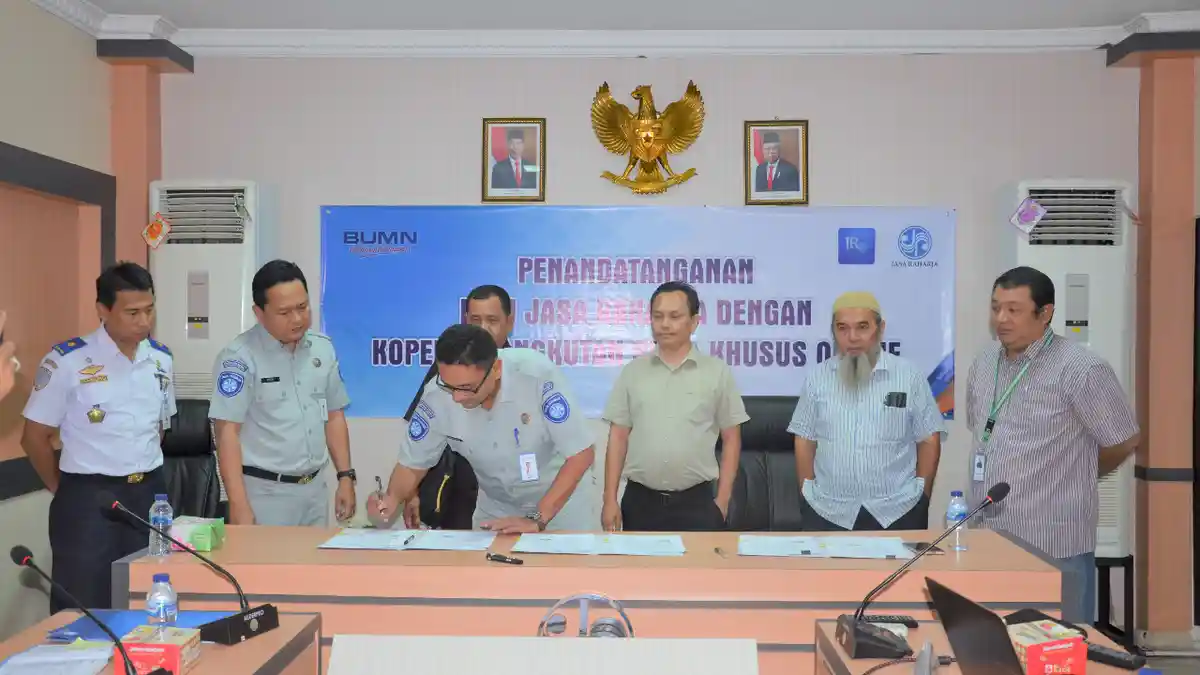 PT Jasa Raharja (Persero) Cabang Aceh Jalin Kerja Sama dengan Koperasi Taksi Online Mitra Grab Aceh