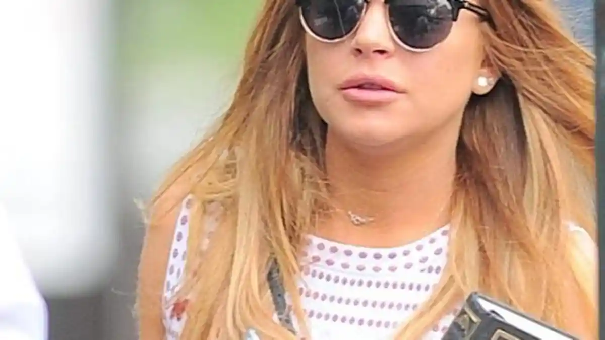 Lindsay Lohan Akui Saat Ini Tengah Pelajari Ajaran Islam