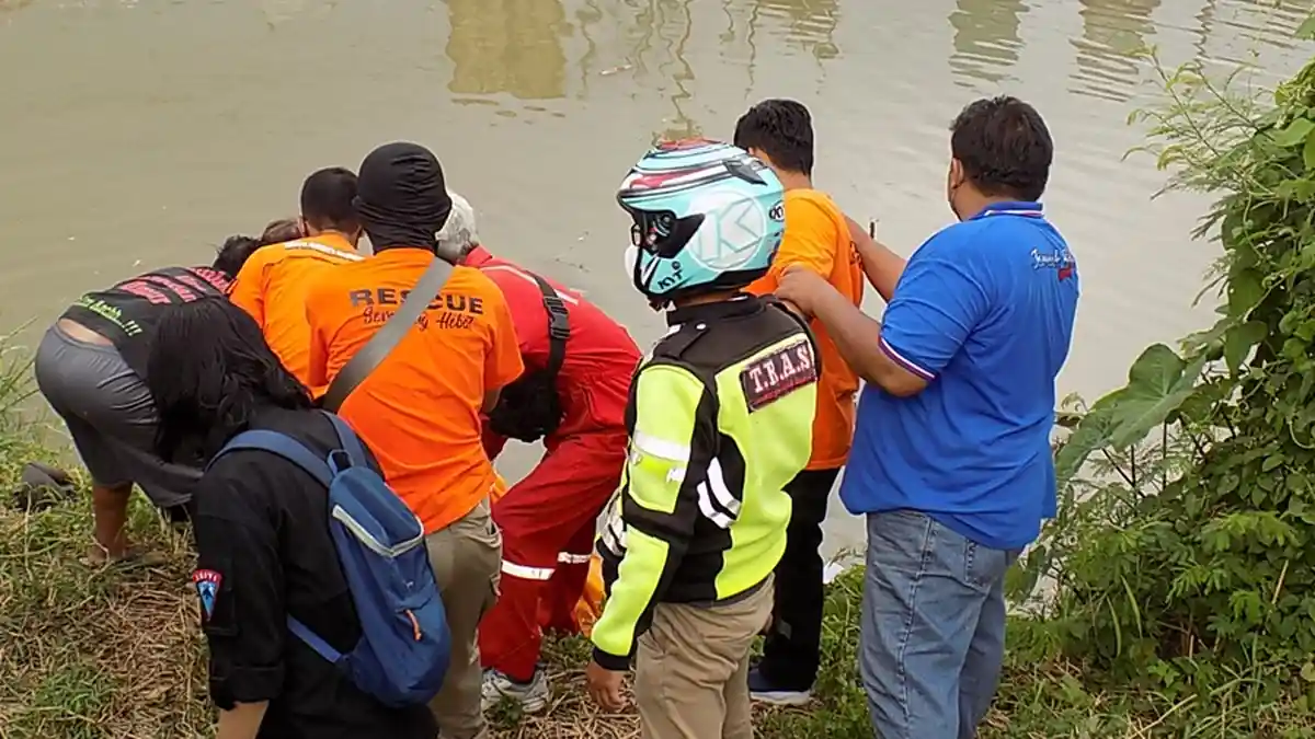 Polisi Periksa Teman-teman Supriyadi, Pria yang Ditemukan Tewas di Banjir Kanal Barat