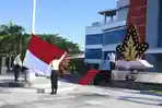 Upacara-bendera-yang-berlangsung-khidmat-di-halaman-Rektorat-UNG-Sabtu-25.jpg