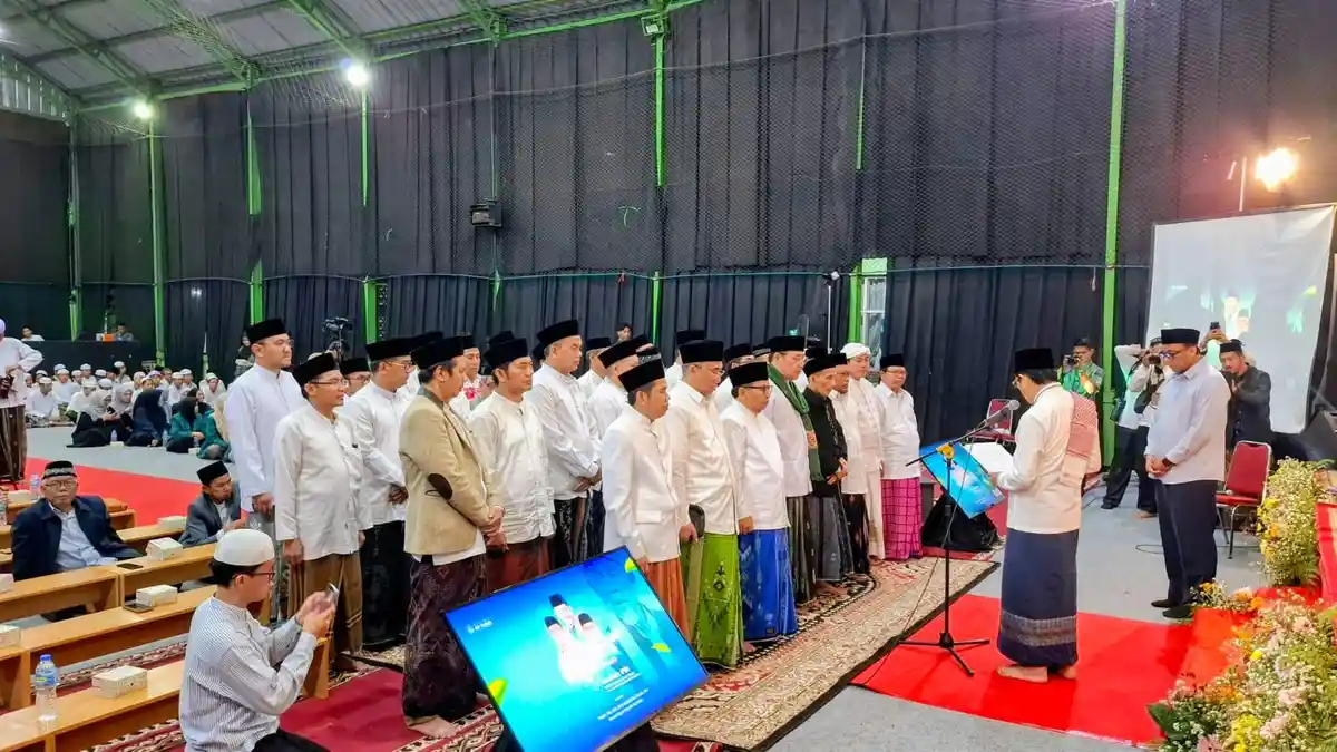 Kukuhkan IPIM Jabar, Menteri Agama Tekankan Peran Imam Tak Hanya di Masjid tapi Juga Sosial