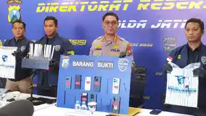 barang-bukti-kasus-SIM-Card-Ilegal.jpg