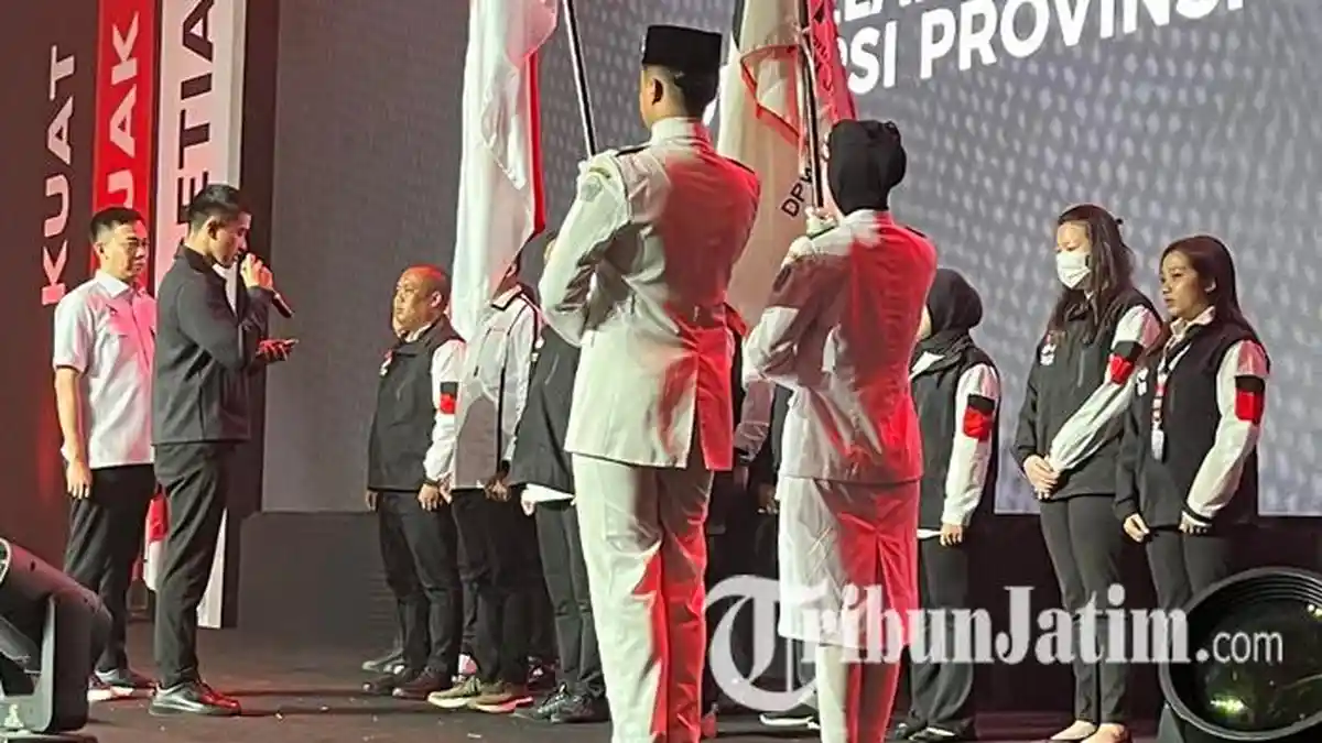 Kaesang Pangarep Lantik Pengurus PSI Jatim, Bagus Panuntun Pasang Target Tinggi di Pemilu 2029