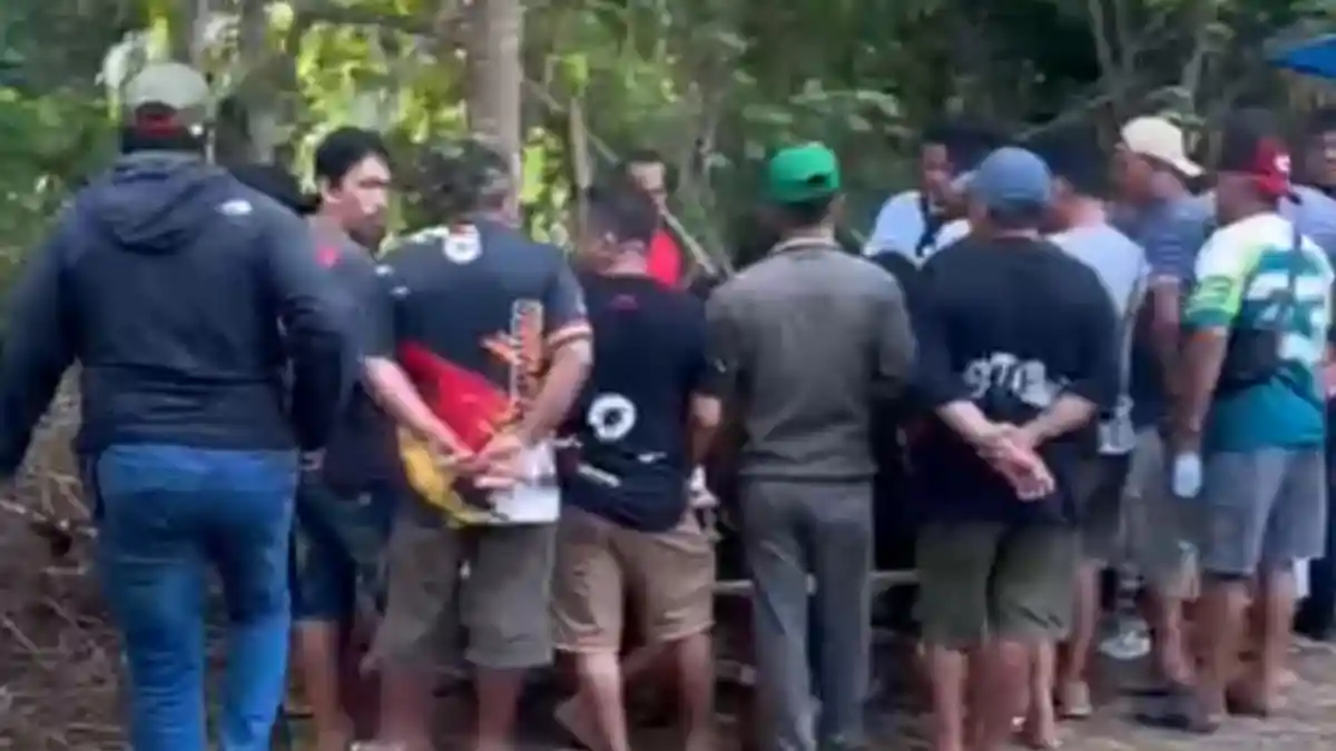 Polres Ternate Gerebek Arena Judi, 16 Pria Jadi Tersangka Sabung Ayam dan Dadu
