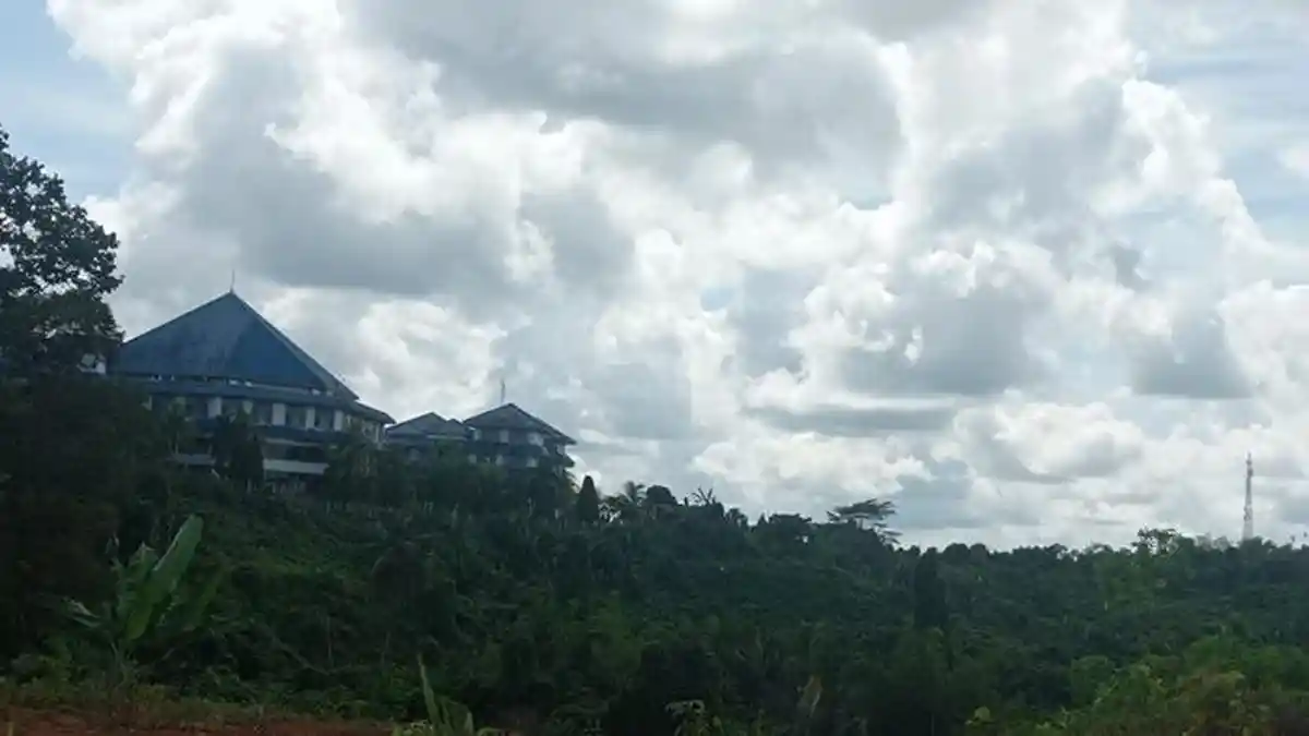 Cuaca Kutai Kartanegara Sabtu 16 Juli 2022, Tenggarong Diguyur Hujan Siang Hari
