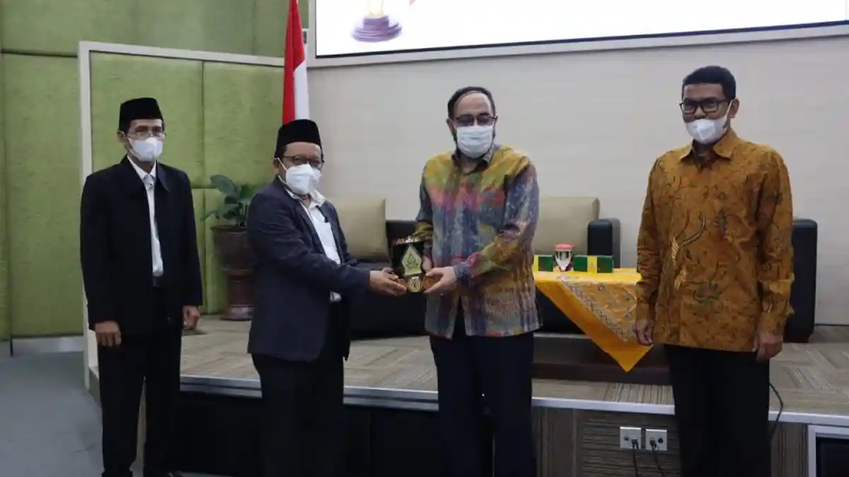 Pusat Pengembangan Bahasa UIN Walisongo Semarang Luncurkan Program Kursus Bahasa Persia