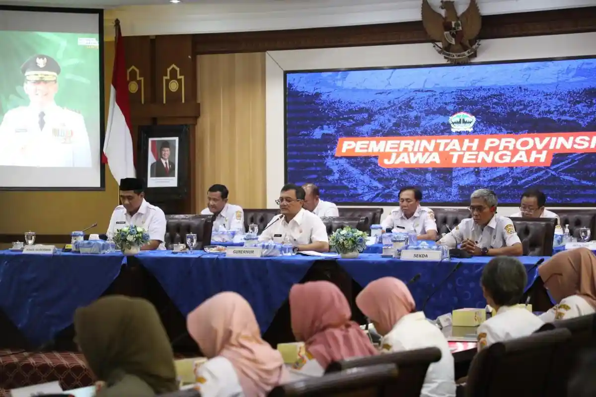 Gubernur Jateng Ahmad Luthfi Tekankan Orientasi Bisnis BUMD untuk Kesejahteraan Masyarakat