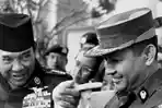 soekarno-dan-soeharto-ssoekarno-dan-soeharto.jpg