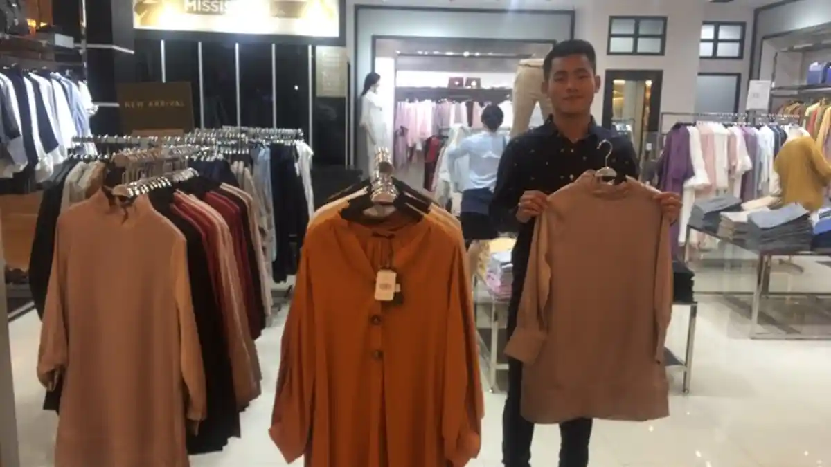 Sambut Akhir Tahun, Mississippi Diskon Hingga 70 Persen, Usung Pakaian Tema Office Look