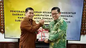 Haili-Yoga-serahkan-LKPD-Tahun-Anggaran-2025-Unaudited-ke-BPK.jpg