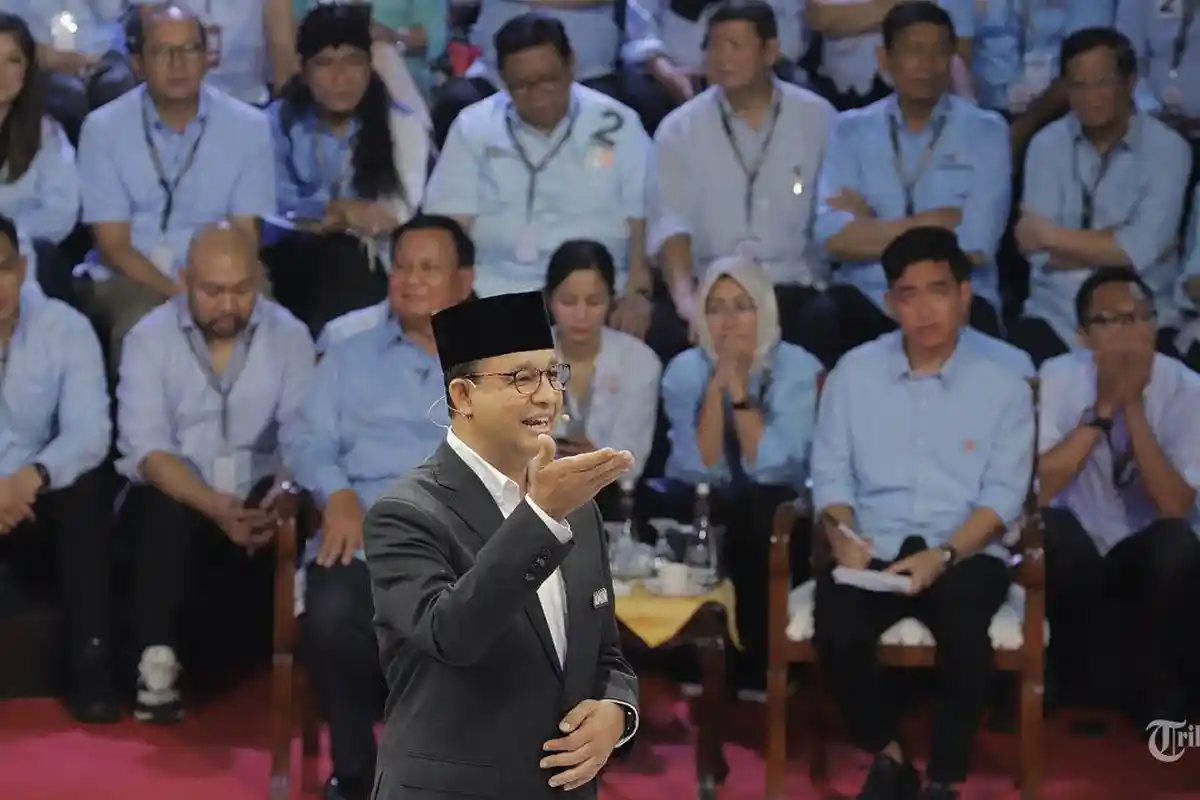 Jawaban Prabowo Ketika Ditanya Anies Soal Penunjukan Gibran Berdasar Putusan MK yang Melanggar Etik