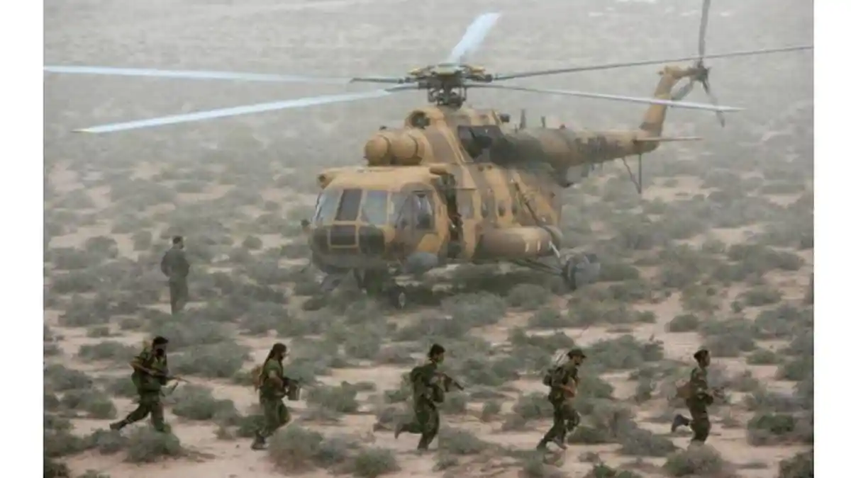 Sendirian di Gurun Iran, Cerita Penyelamatan Pilot AS: Insiden Black Hawk Down Nyaris Terulang